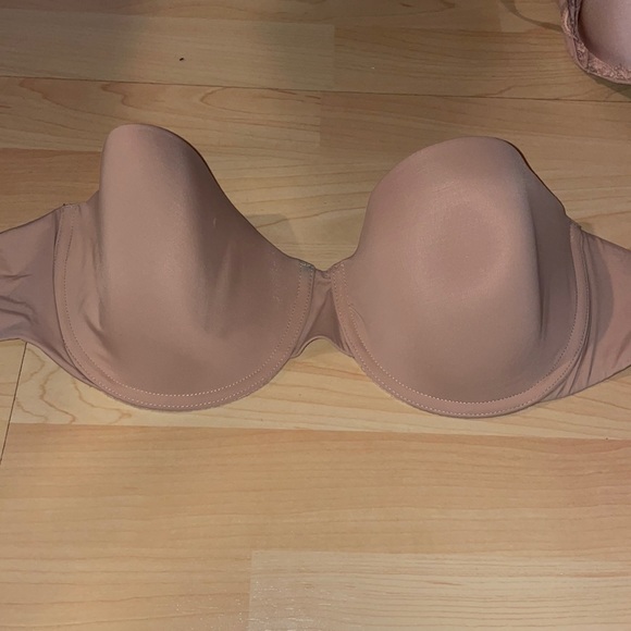 Nude strapless bra - Picture 1 of 5